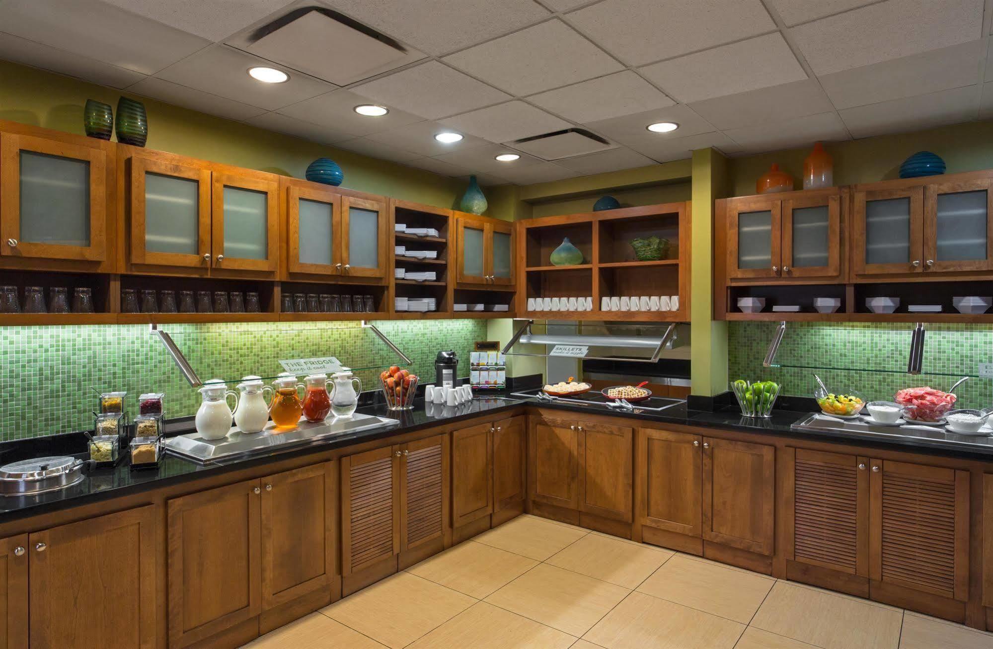 Hyatt Place Atlanta Alpharetta North Point Mall Eksteriør bilde