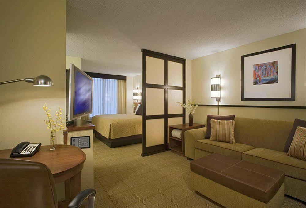 Hyatt Place Atlanta Alpharetta North Point Mall Eksteriør bilde